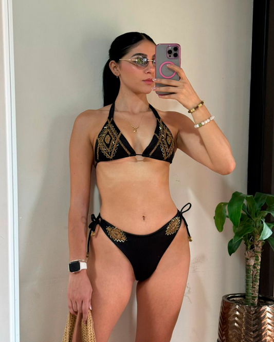 REF 2500 - BIKINI LUXURY